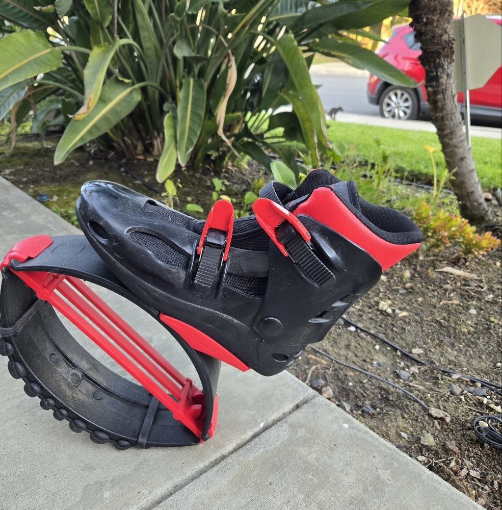 High-Top Black and Red Athletic Shoes with Unique Spring Sole - Picture 7 of 10